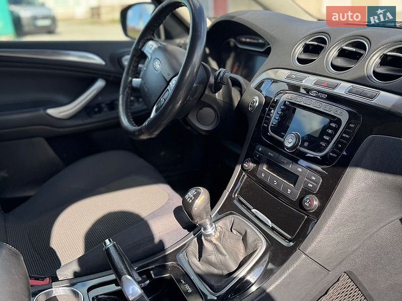 Мінівен Ford S-Max 2011 в Тернополі