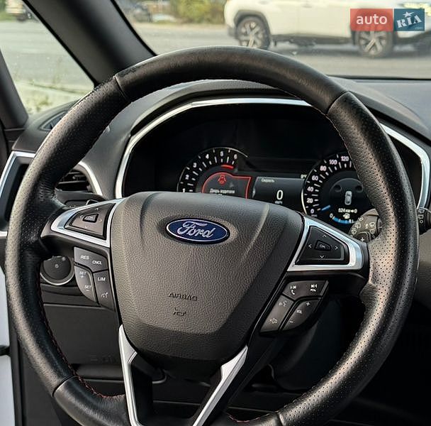 Мінівен Ford S-Max 2020 в Тернополі