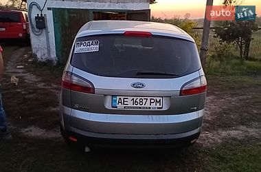 Минивэн Ford S-Max 2007 в Магдалиновке