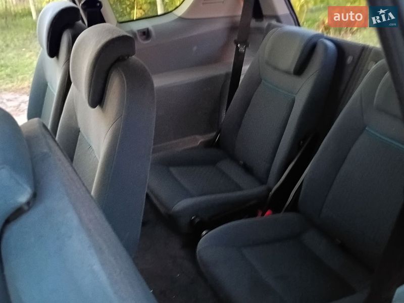 Минивэн Ford S-Max 2007 в Магдалиновке