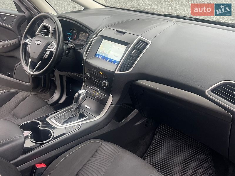 Минивэн Ford S-Max 2016 в Львове
