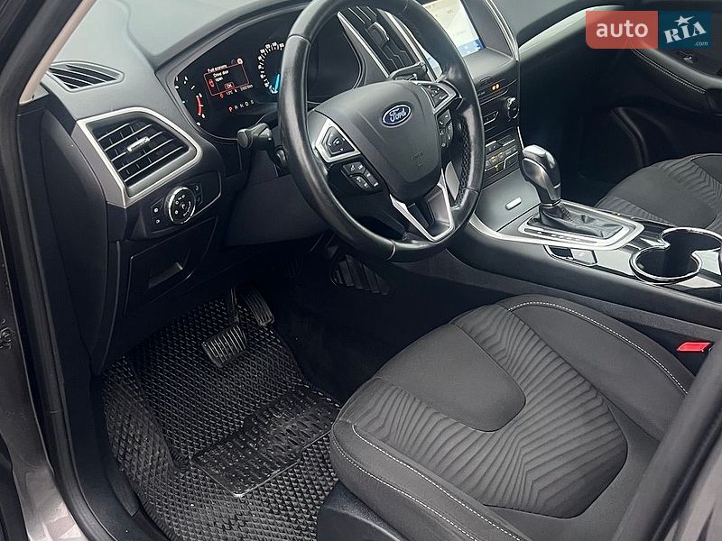 Минивэн Ford S-Max 2016 в Львове