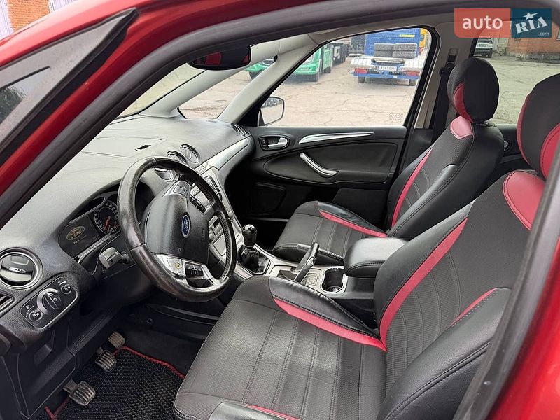 Минивэн Ford S-Max 2007 в Запорожье