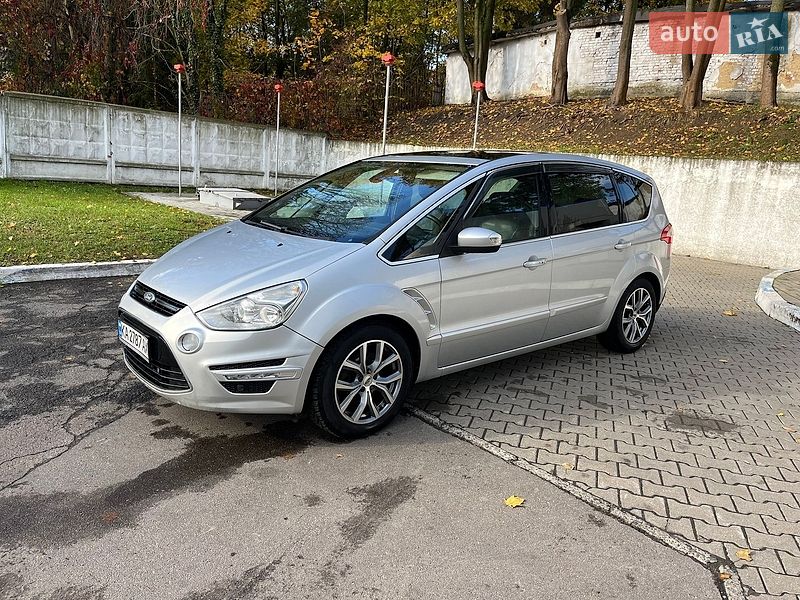 Ford S-Max 2011 Ford S-Max 2011