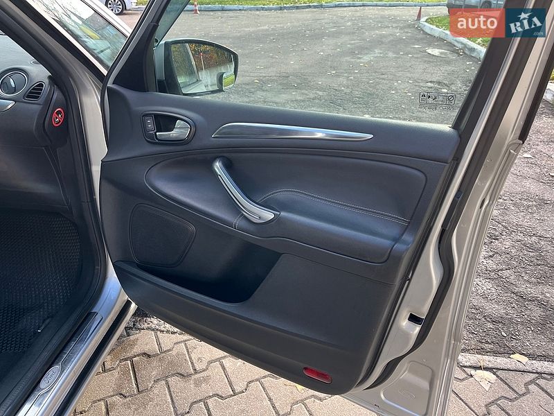 Минивэн Ford S-Max 2011 в Львове