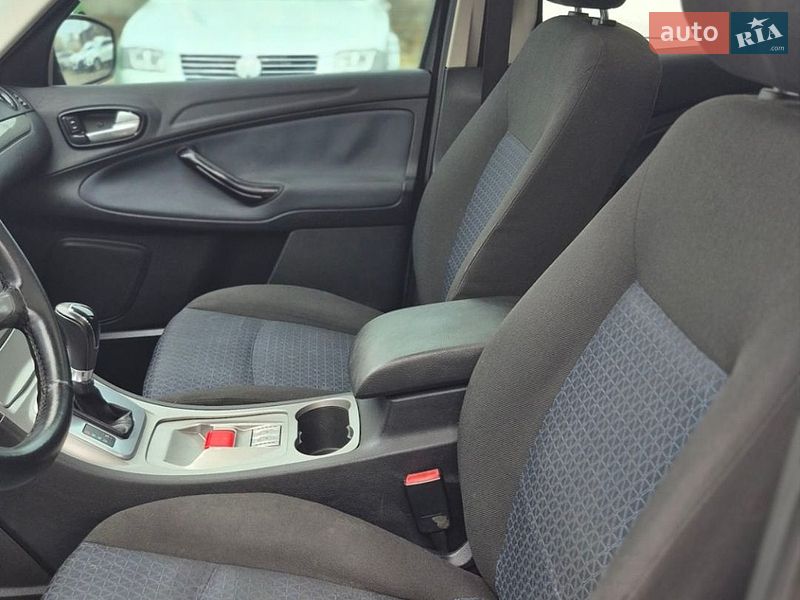 Минивэн Ford S-Max 2007 в Киеве