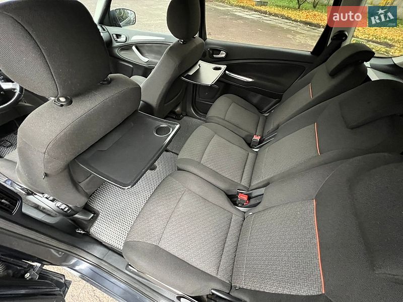 Мінівен Ford S-Max 2009 в Рівному