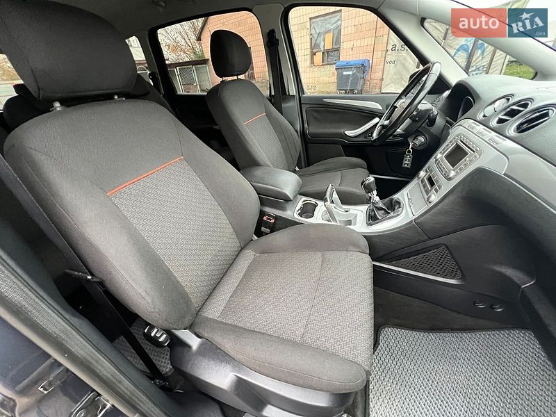 Мінівен Ford S-Max 2009 в Рівному