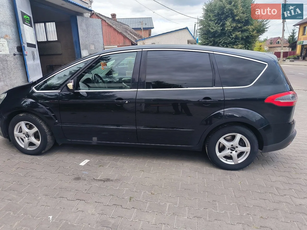 2010 Ford S-MAX - мініатюра 26