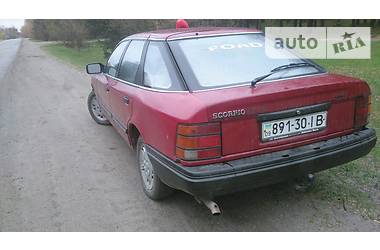 Хэтчбек Ford Scorpio 1986 в Славуте