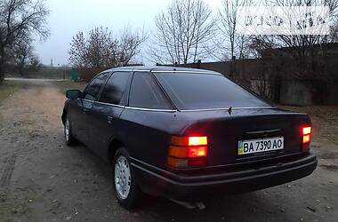 Хэтчбек Ford Scorpio 1986 в Кропивницком