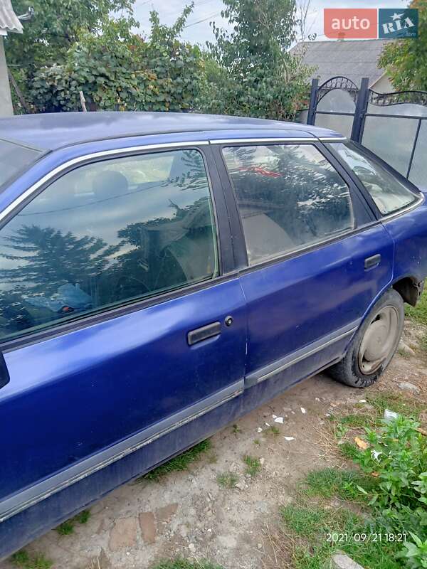 Хэтчбек Ford Scorpio 1986 в Хотине