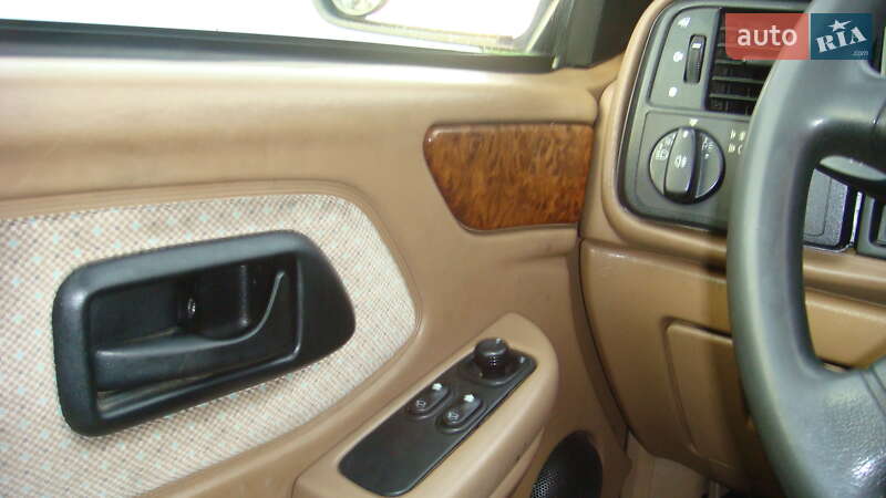 Ліфтбек Ford Scorpio 1992 в Житомирі