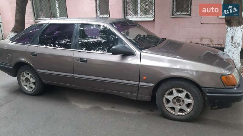 Седан Ford Scorpio 1987 в Николаеве