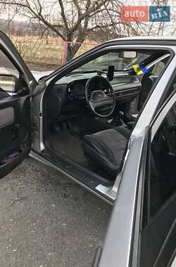 Лифтбек Ford Scorpio 1989 в Мироновке