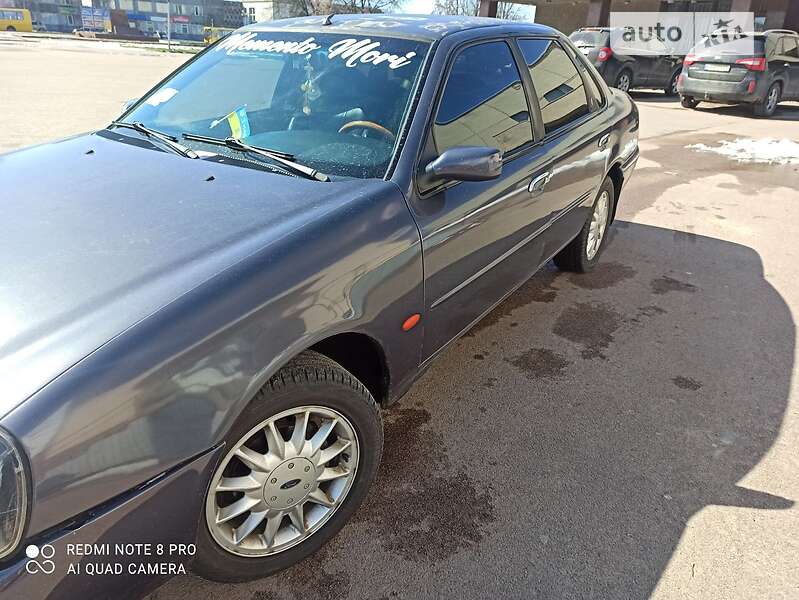 Седан Ford Scorpio 1994 в Черняхове