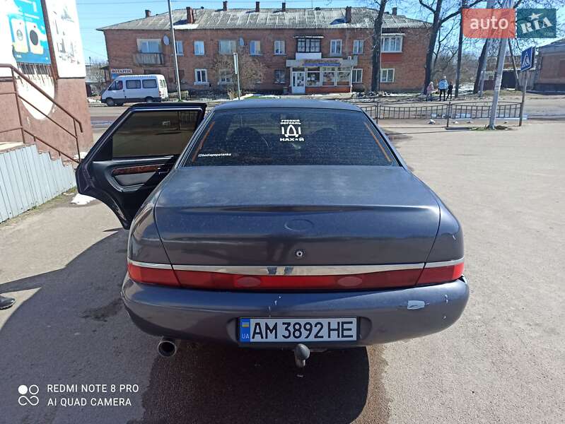 Седан Ford Scorpio 1994 в Черняхове