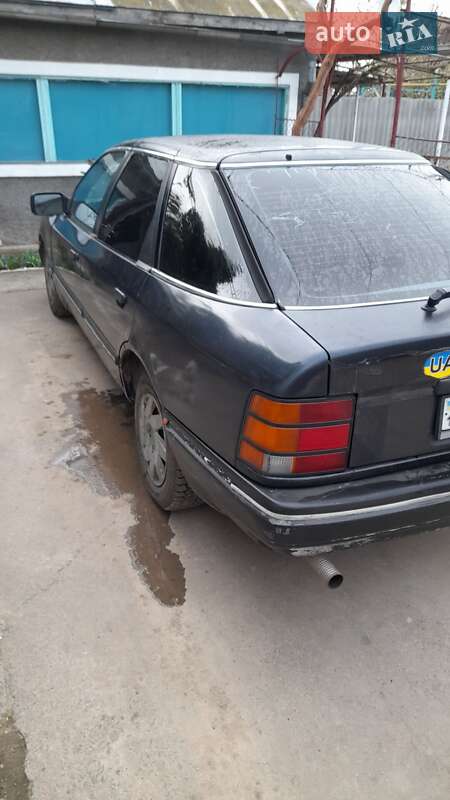 Лифтбек Ford Scorpio 1986 в Николаеве