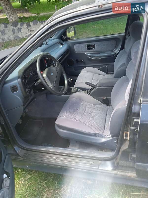 Лифтбек Ford Scorpio 1988 в Киеве