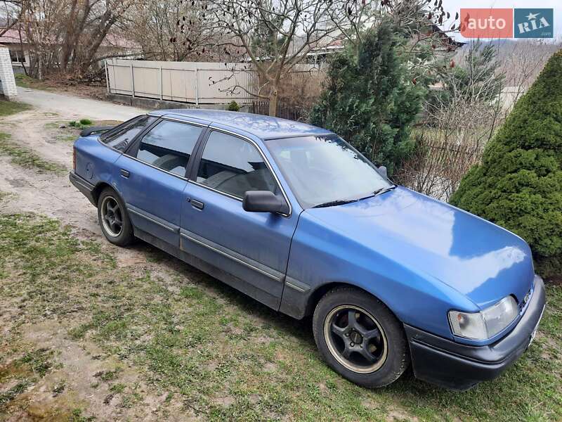 Лифтбек Ford Scorpio 1988 в Миргороде
