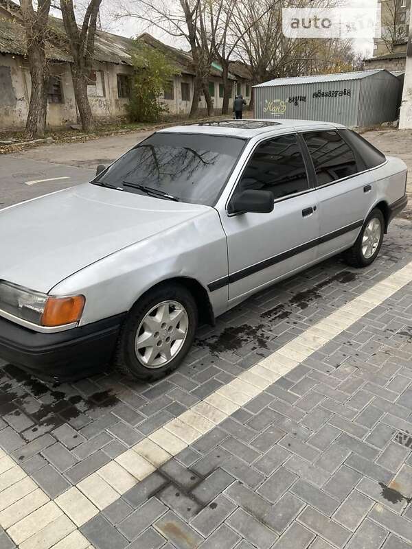 Лифтбек Ford Scorpio 1989 в Кропивницком
