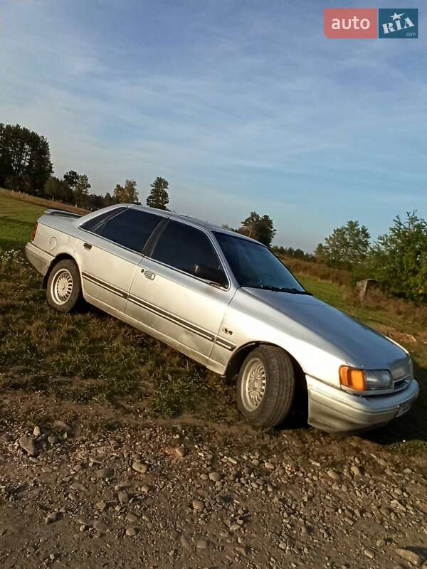 Седан Ford Scorpio 1990 в Черновцах