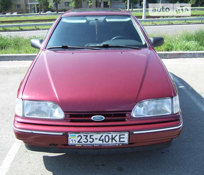 Лифтбек Ford Scorpio 1992 в Киеве