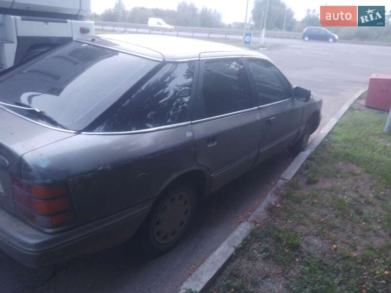 Ліфтбек Ford Scorpio 1985 в Рівному