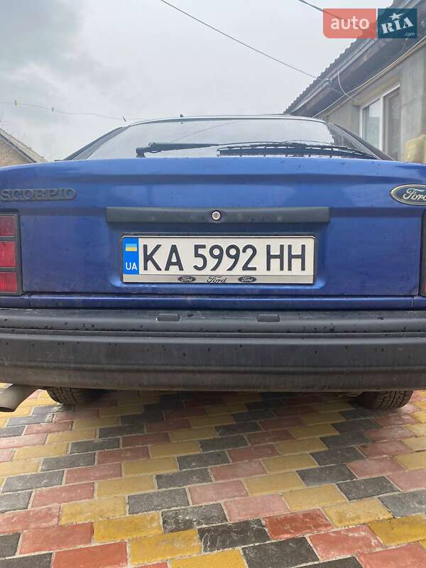 Ліфтбек Ford Scorpio 1985 в Києві