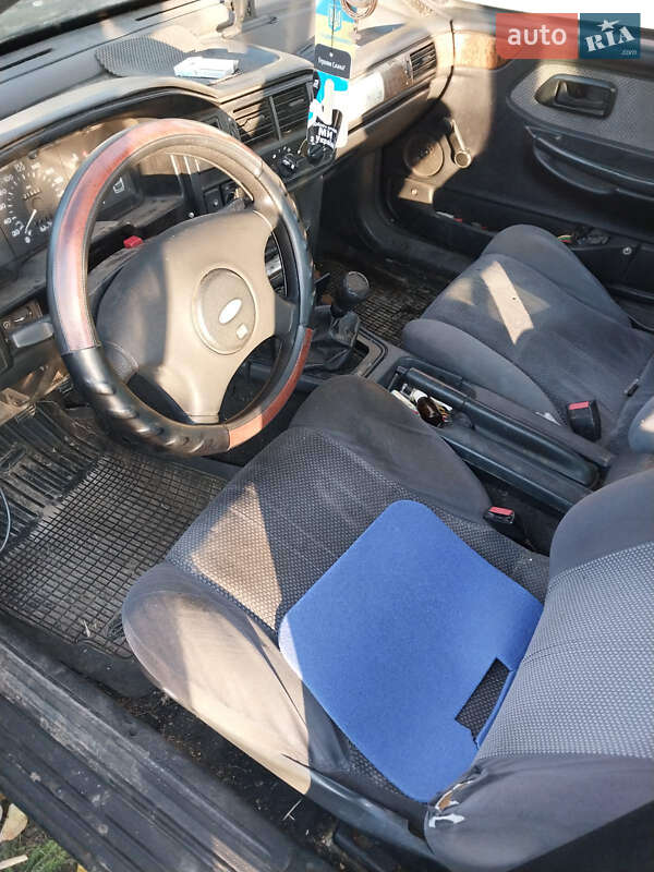 Седан Ford Scorpio 1992 в Березані