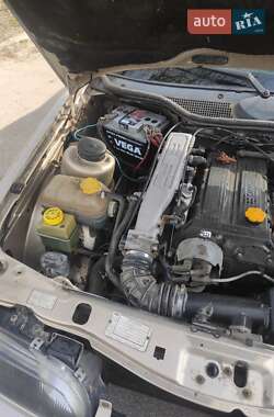 Седан Ford Scorpio 1990 в 