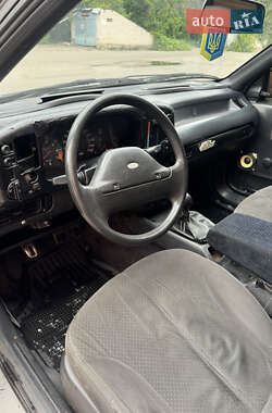 Ліфтбек Ford Scorpio 1988 в 