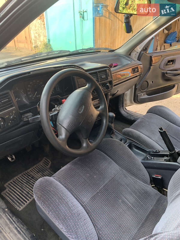 Седан Ford Scorpio 1993 в Хмельницькому фото 3 Седан Ford Scorpio 1993 в Хмельницькому