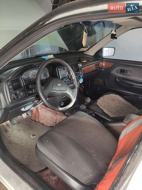 Седан Ford Scorpio 1987 в Кодыме