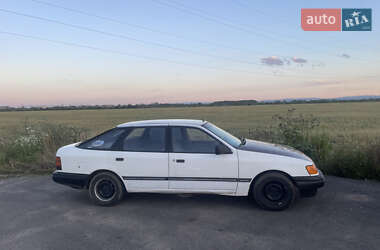Ліфтбек Ford Scorpio 1988 в 