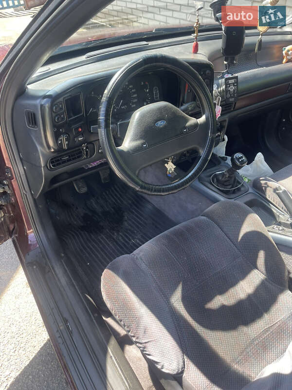 Седан Ford Scorpio 1990 в Мироновке