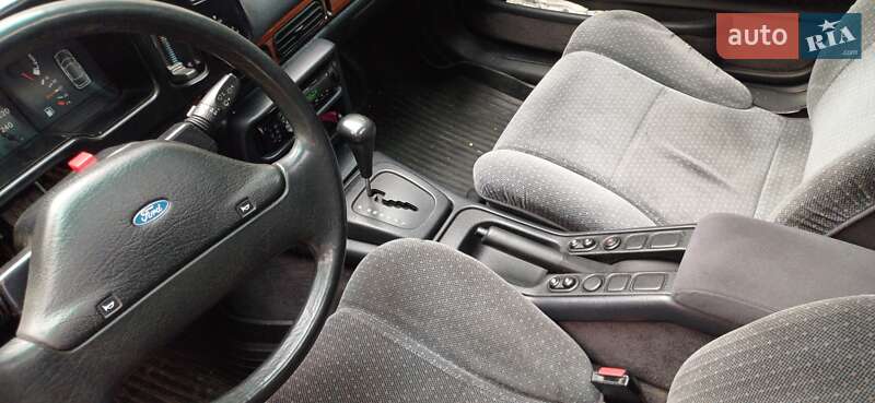 Лифтбек Ford Scorpio 1987 в Киеве