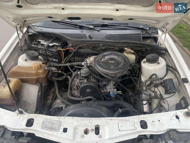 Седан Ford Scorpio 1986 в Ровно