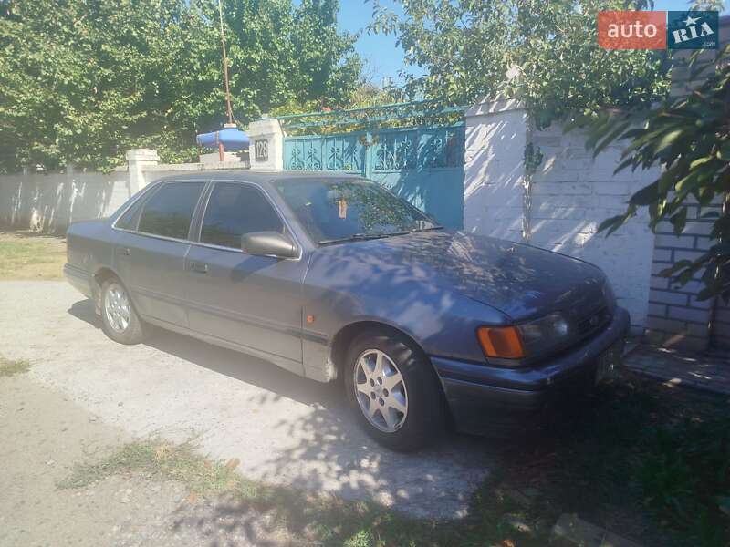 Седан Ford Scorpio 1990 в 