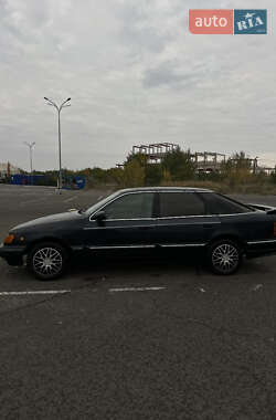 Седан Ford Scorpio 1987 в  фото 7 Седан Ford Scorpio 1987 в