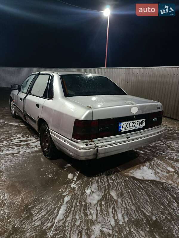 Седан Ford Scorpio 1993 в Чернівцях