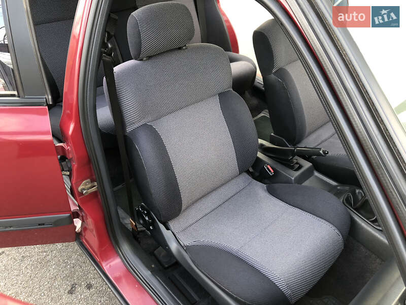 Ліфтбек Ford Scorpio 1987 в Харкові