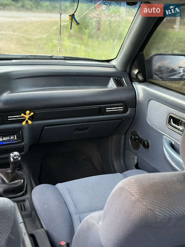 Седан Ford Scorpio 1988 в Сарнах