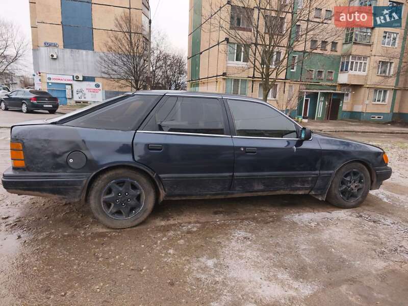 Лифтбек Ford Scorpio 1986 в Кривом Роге
