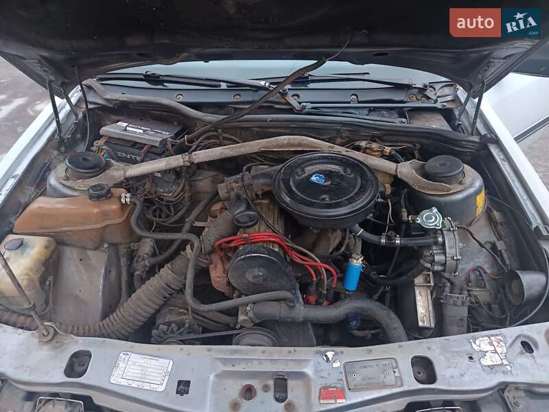 Лифтбек Ford Scorpio 1987 в Раздельной