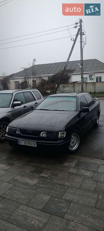 Лифтбек Ford Scorpio 1988 в Лубнах