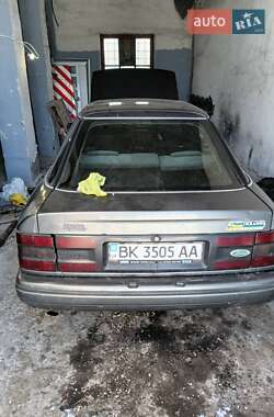 Ліфтбек Ford Scorpio 1993 в Луцьку