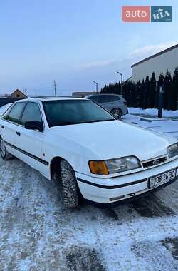 Седан Ford Scorpio 1986 в Городке