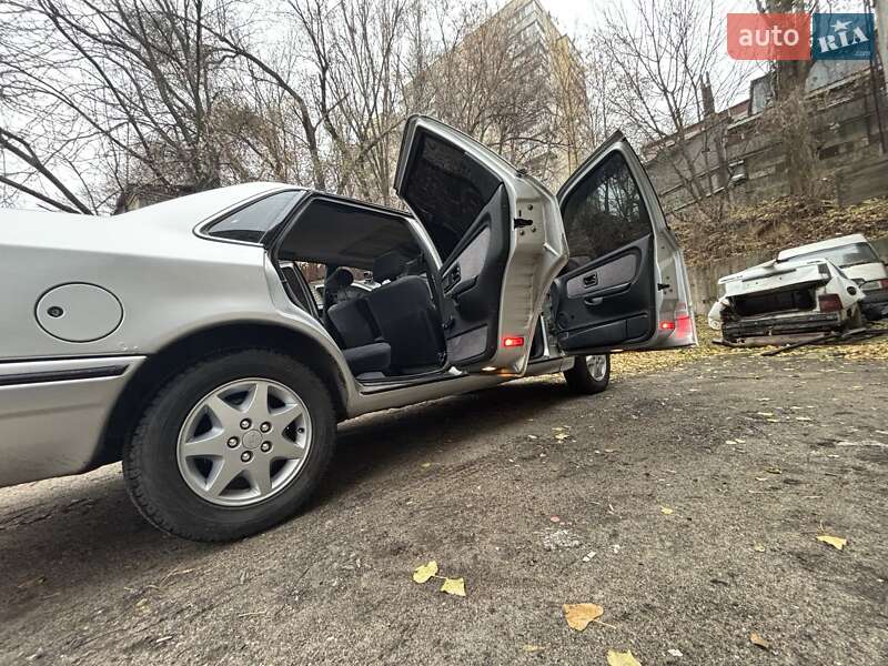 Седан Ford Scorpio 1990 в Днепре