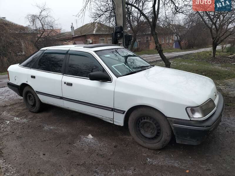 Ford Scorpio 1990